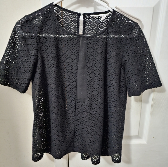 Clothes - Picture 4 of 8